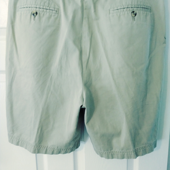 TOMMY HILFIGER CLASSIC MEN SHORTS. 🎋 - Picture 3 of 3